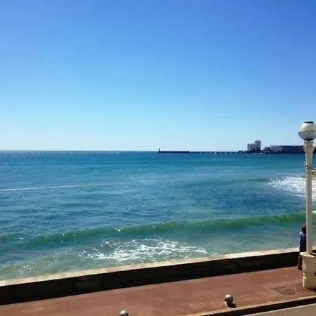 Tres Beau Studio Face Mer 아파트 Les Sables-dʼOlonne